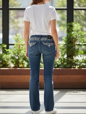 🌻 Miss Me Women's Bootcut Jeans #670